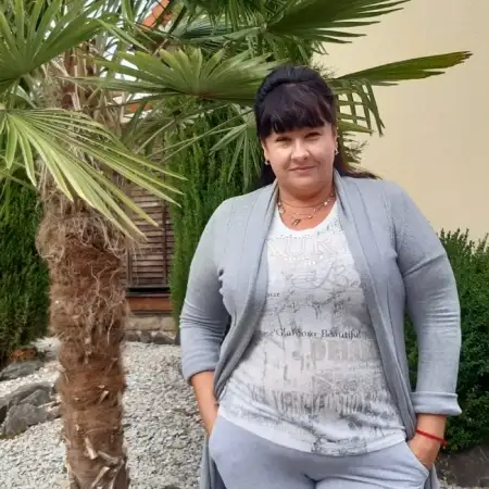 Yana, 51Ukraine 
