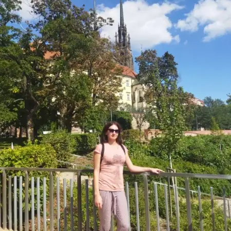 Halyna, 35Ukraine 