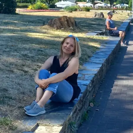 Liudmyla, 51Ukraine 