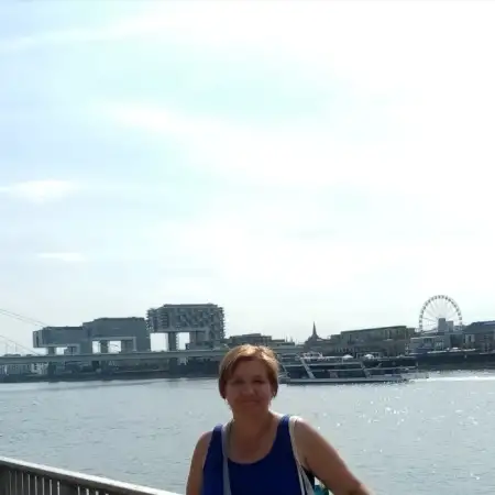 Tina, 45Ukraine 