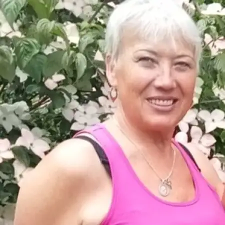 Lyudmila, 63Ukraine 