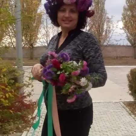 Emma, 57Ukraine 