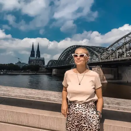 Elena, 51Ukraine 