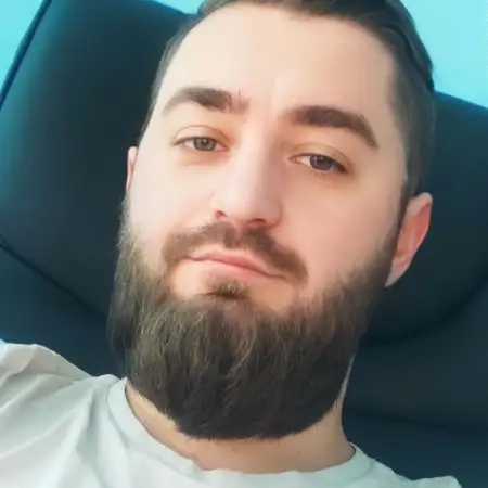 Alex, 34Ukraine 