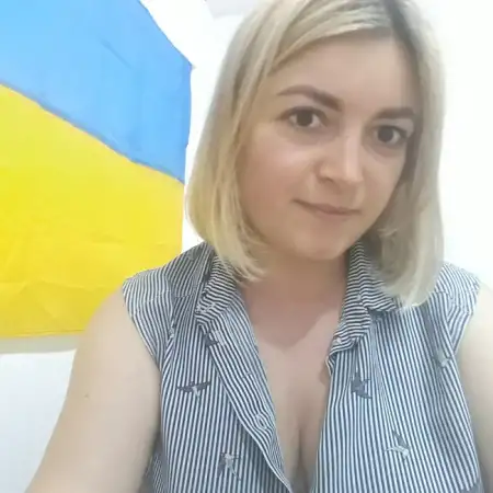 Yuliya, 39  Zaporozhye, Ukraine