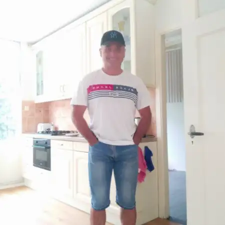 Andrii, 51Ukraine 