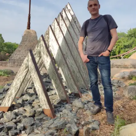 Ruslan, 38Ukraine 