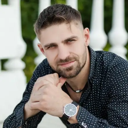 Oleg, 38Ukraine 