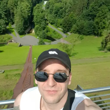 Maks, 29Ukraine