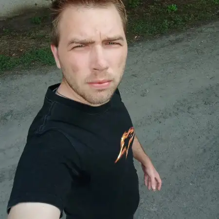 Evgeniy, 35Ukraine 