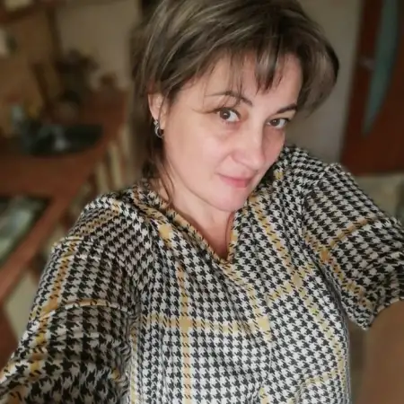 Viktoriya, 53  Kherson, Ukraine