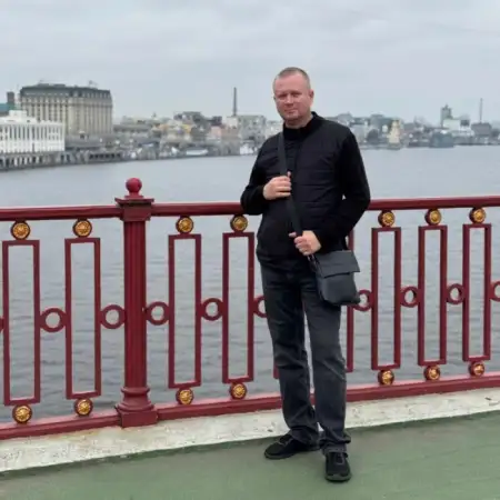 Yuriy, 52USA