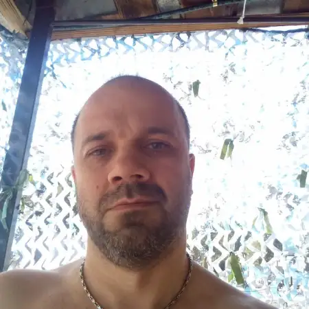 Oleksandr, 48Romania 