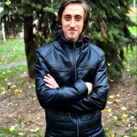 Alex, 23Ukraine 