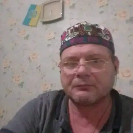 viktor, 50Ukraine 