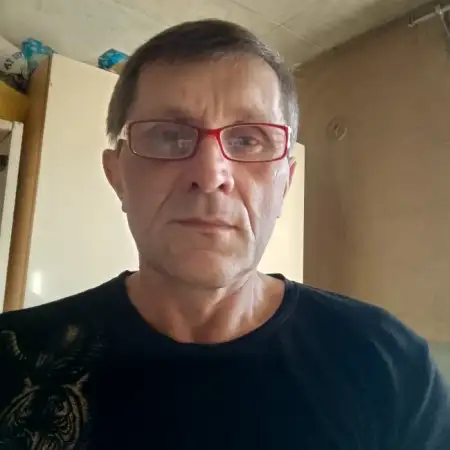 Viktor, 57Ukraine 