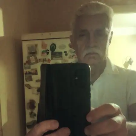 Andriy, 76Ukraine 