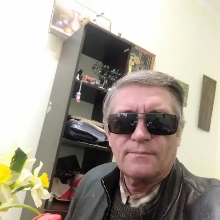 vlad, 61Ukraine 