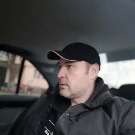 Alkksandr, 51USA 