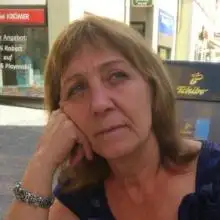 Photo Rosina 1 Задумалась...