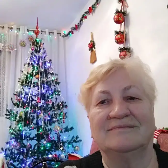 Lyuda, 78, Ukraine - WUAMBA