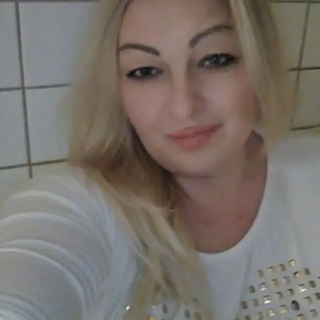 Ksyusha, 50, Ukraine - WUAMBA