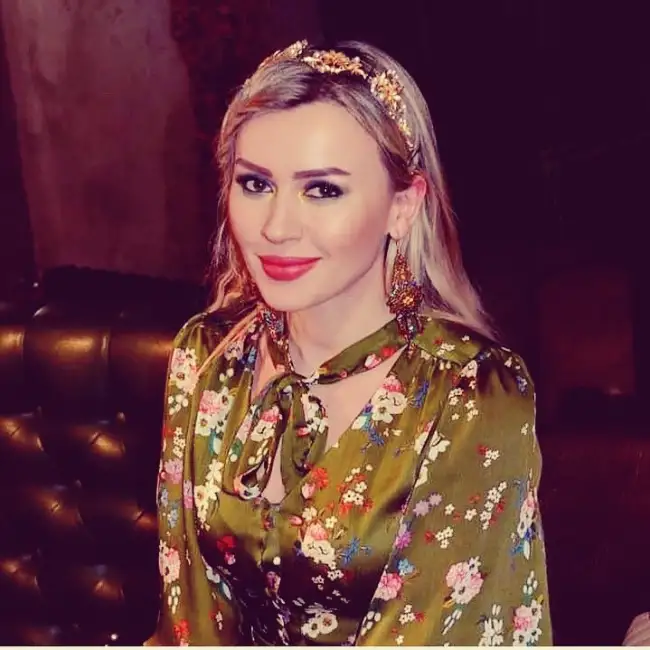 Sara, 35Ukraine 