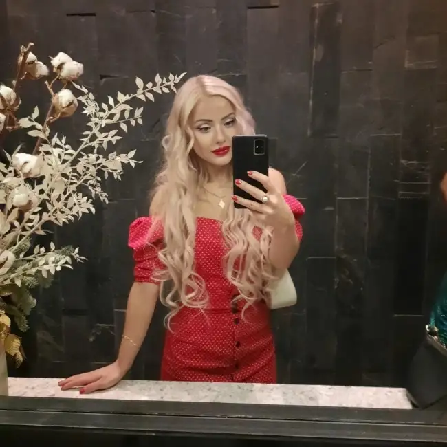 Alina, 32Ukraine 