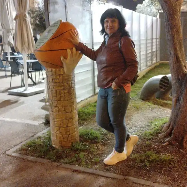 Nins, 65, Ukraine - WUAMBA