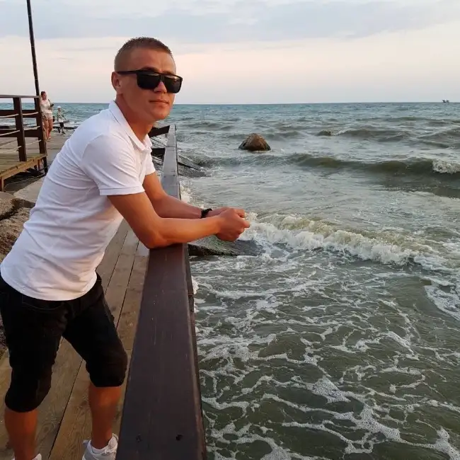 Vitalik, 32, Ukraine - WUAMBA