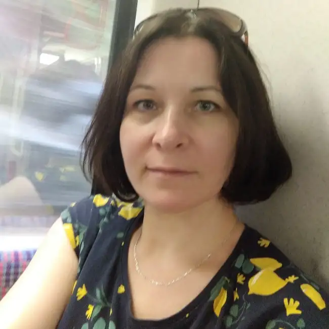 Olga, 46Ukraine 