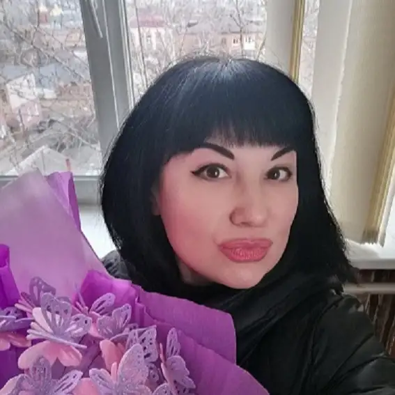 Elina, 46Ukraine 