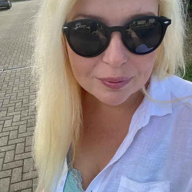 Elena, 44, Germany - WUAMBA