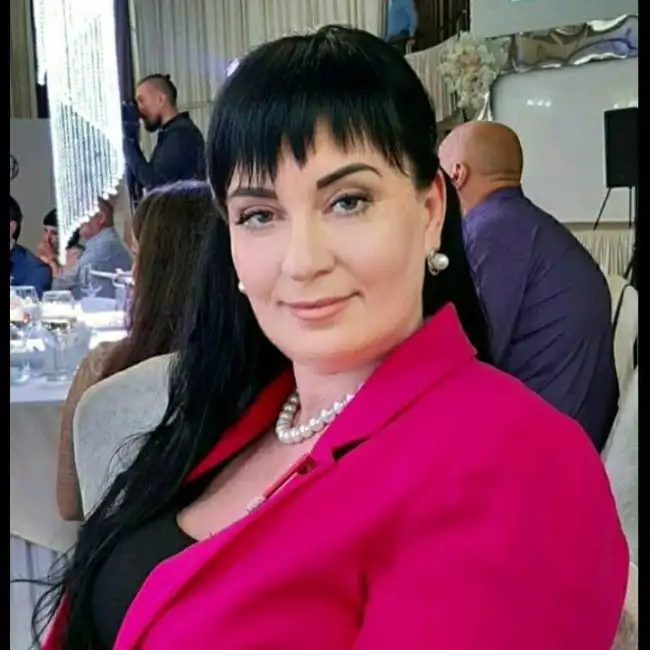 Oksana, 54, Germany - WUAMBA