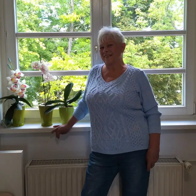 Anna, 79, Ukraine - WUAMBA