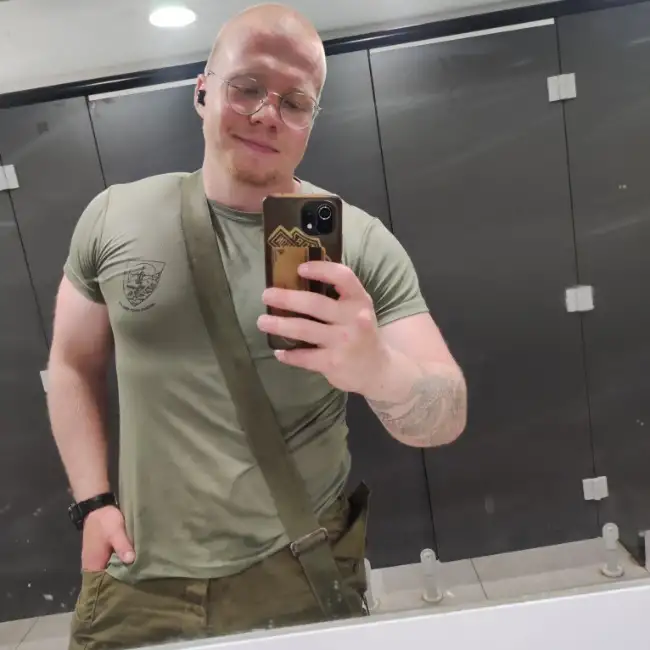 Mark, 22, Ukraine - WUAMBA