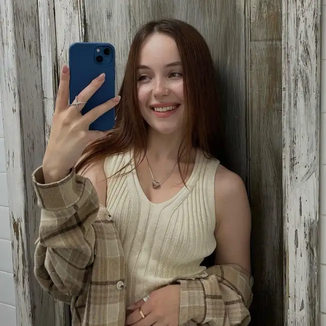 Lliissaanek, 26Ukraine