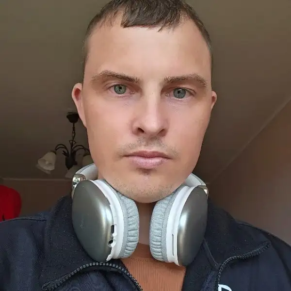 Vasil, 31, Poland - WUAMBA