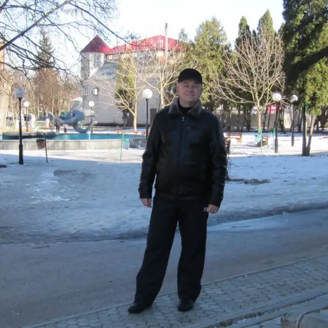 Vlad, 68