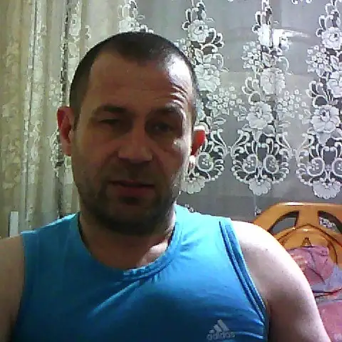 Roman, 44 - WUAMBA
