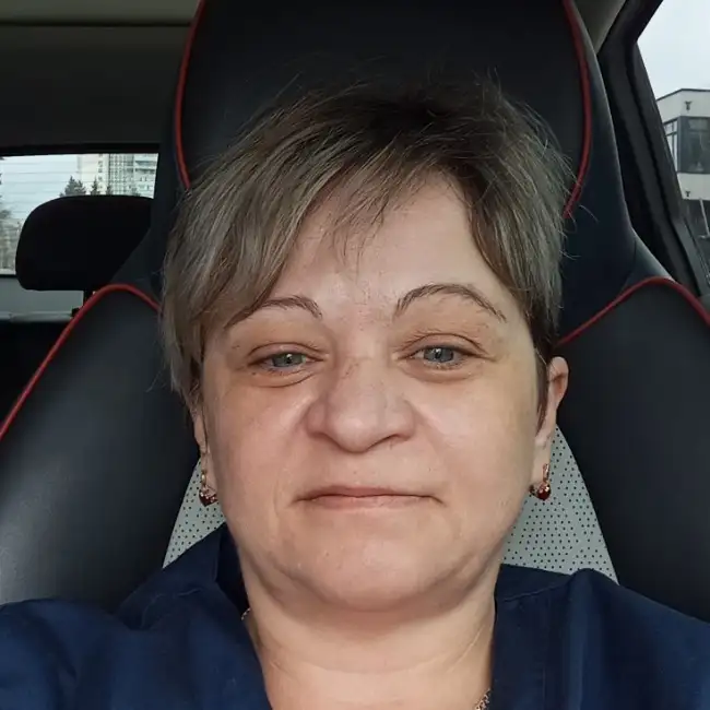Svetlana, 46