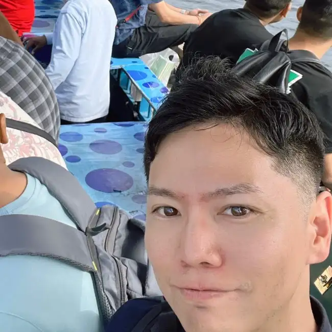KEN, 30, Ukraine - WUAMBA